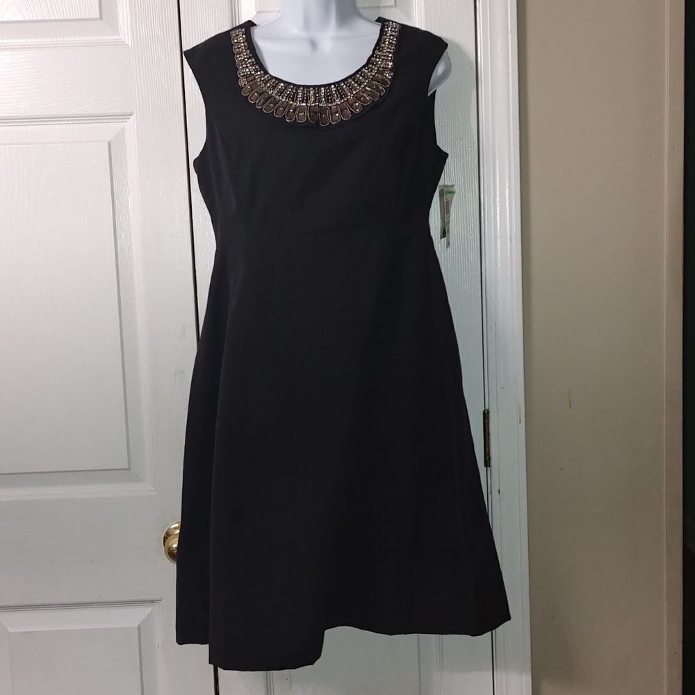 Alfani black embellished neckline holiday party wedding graduation dress Sz 8